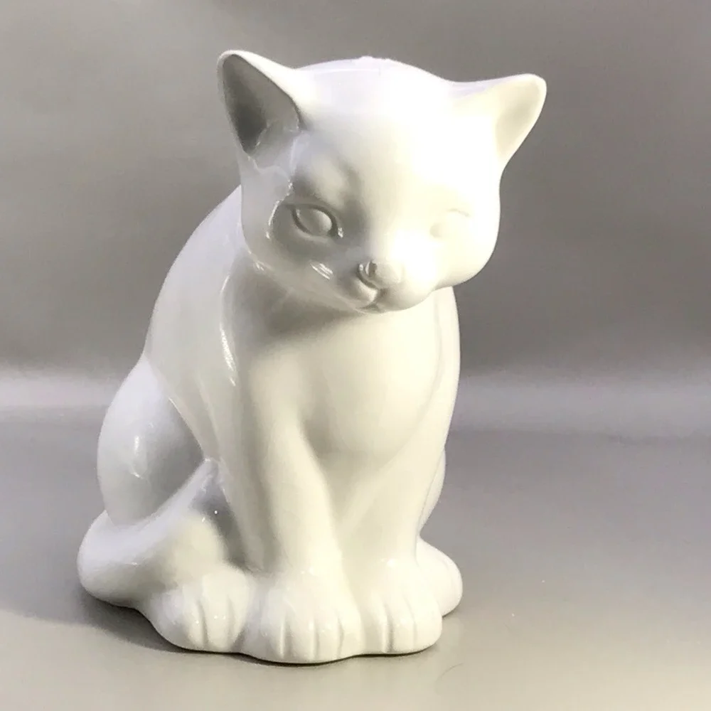 Ceramic White Cat Made In Taiwan 8